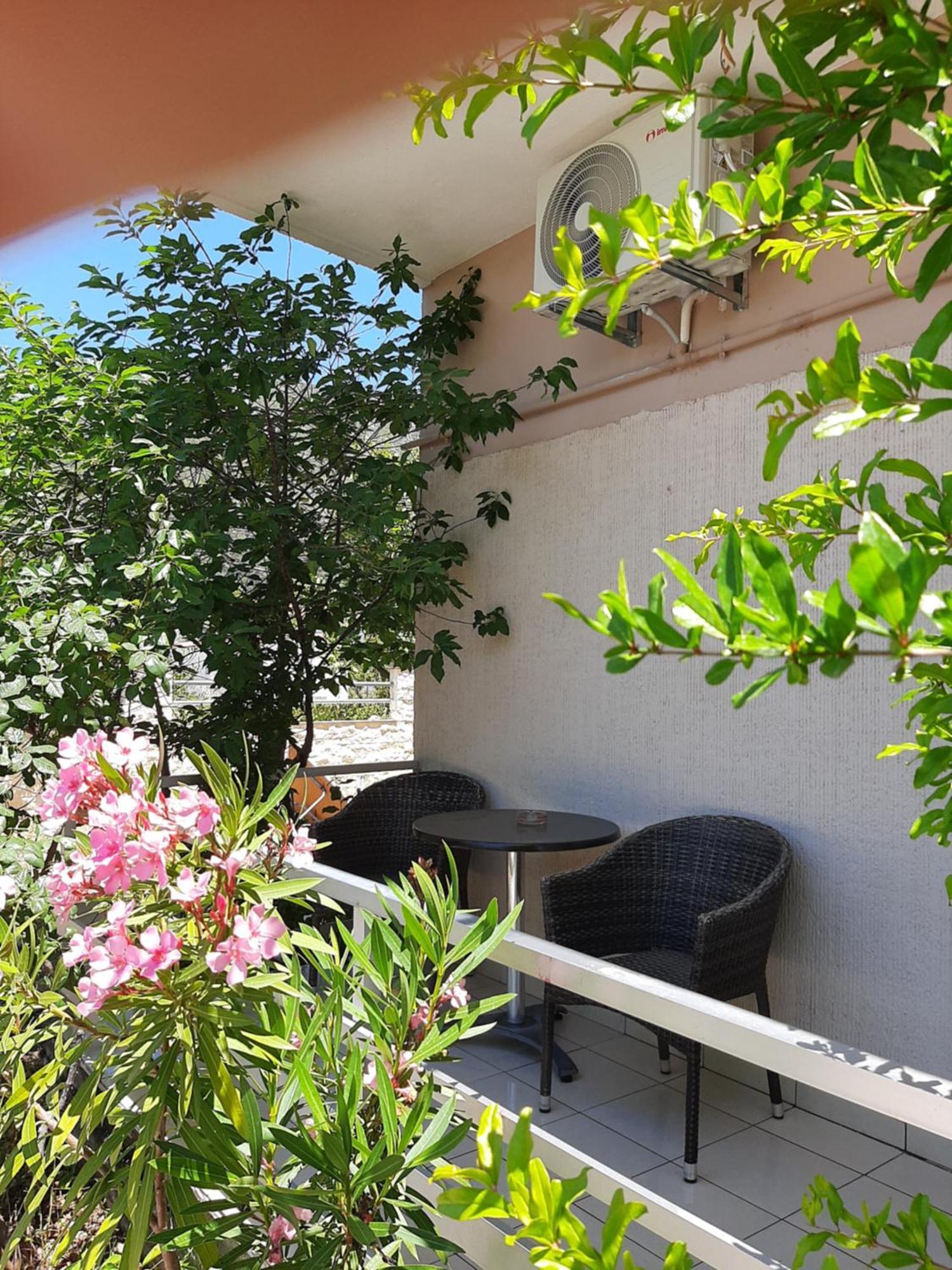 Studios Mona Agios Georgios  Exterior foto